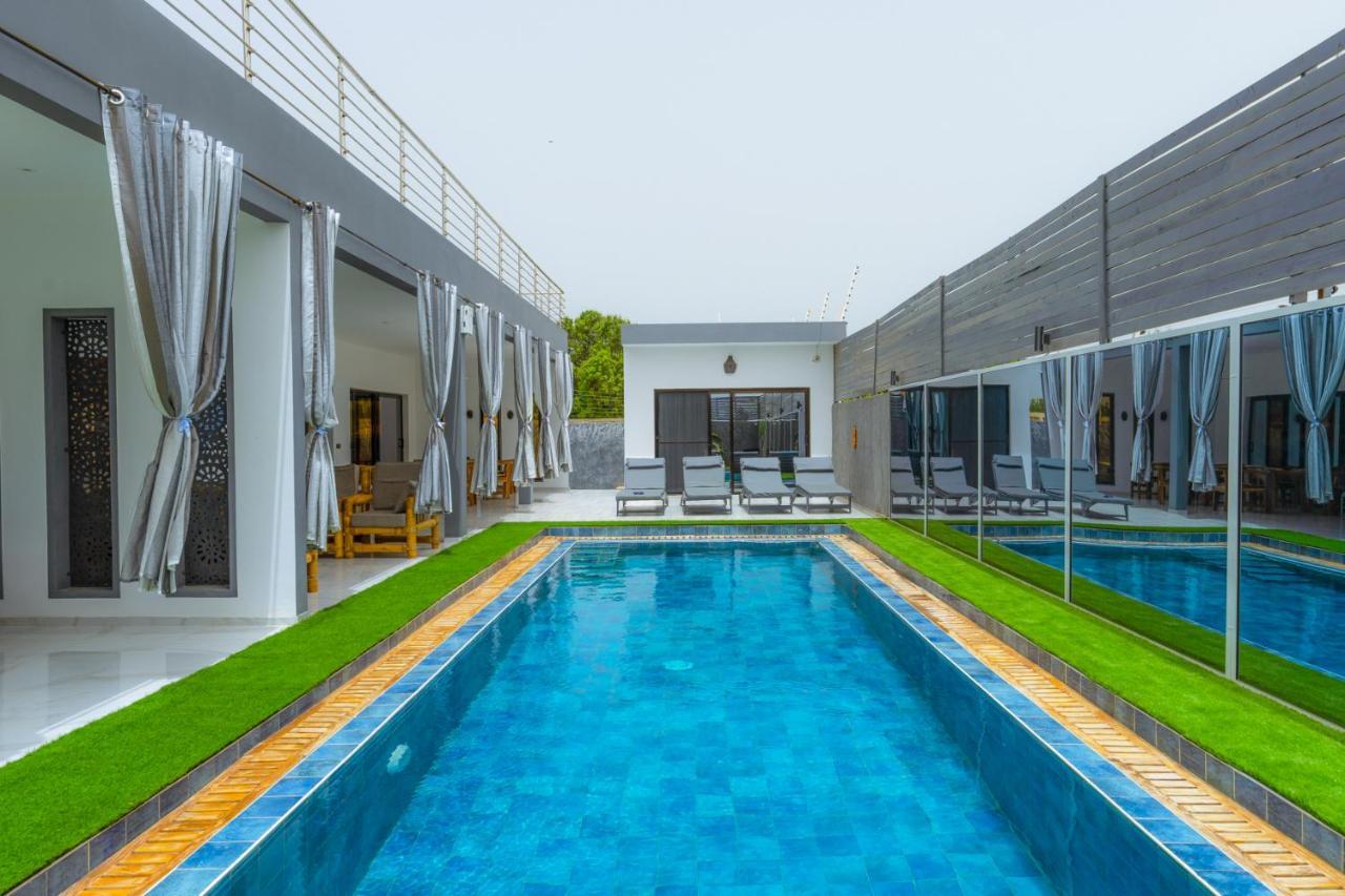 Chezbabo Wellness Hotel Ngaparou Exterior photo